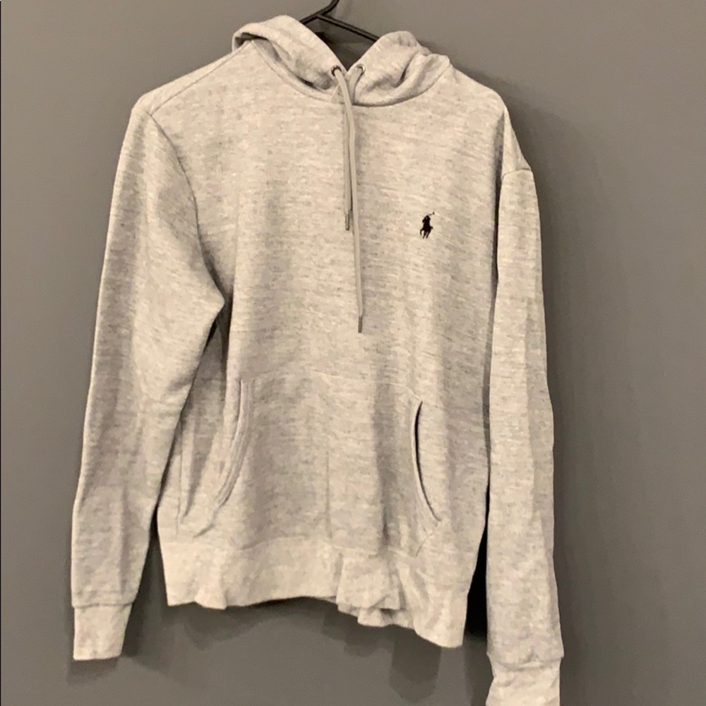 Grey pullover